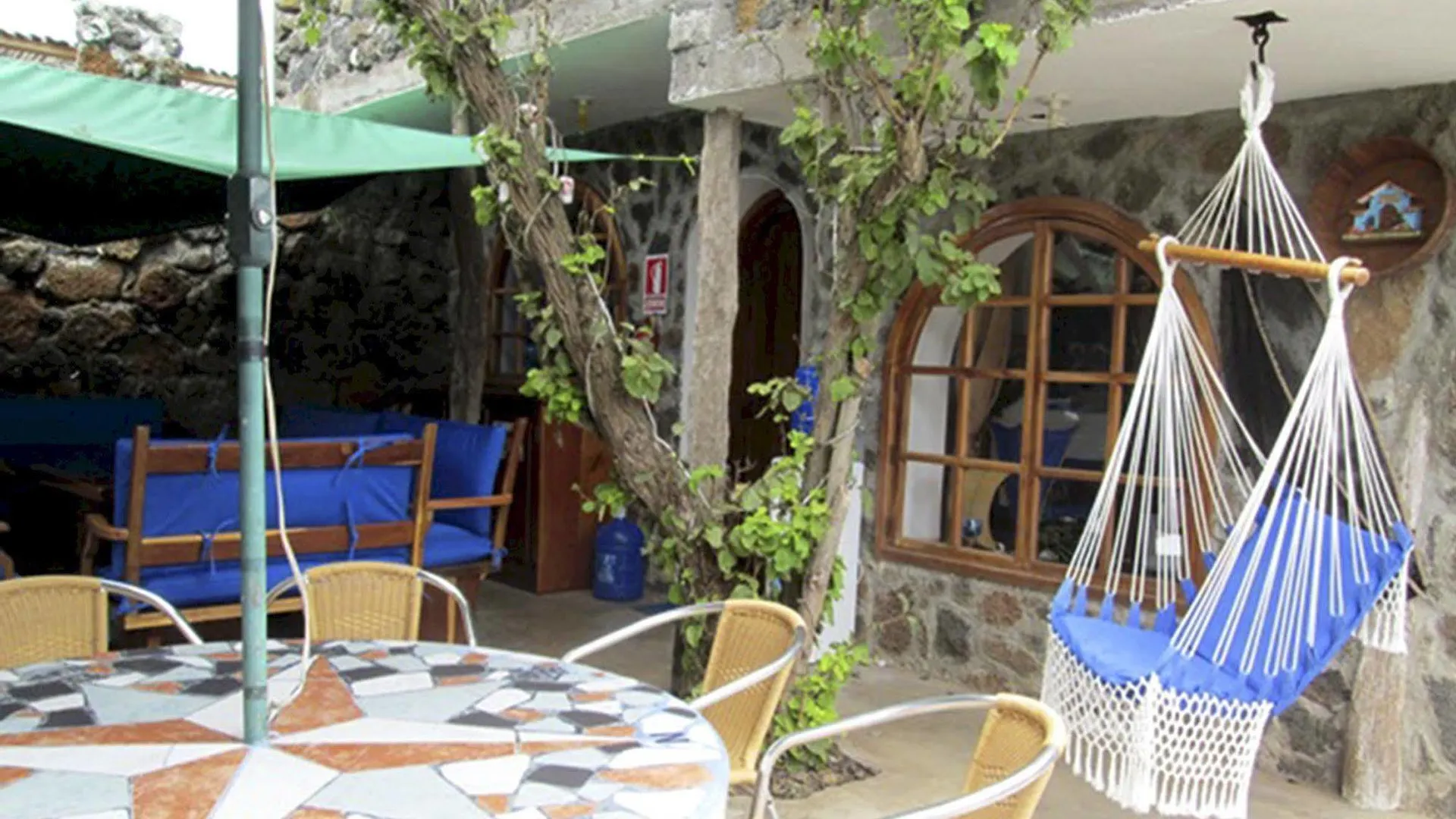 *** Bed & Breakfast La Fortaleza De Haro Puerto Ayora  Ecuador